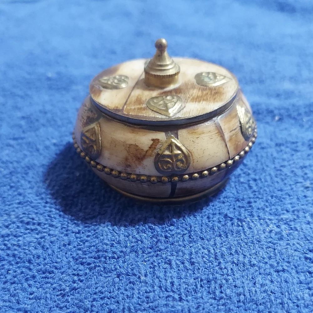Vintage Handcrafted Indian Bone & Brass Inlay Trinket Box Boho Keepsake